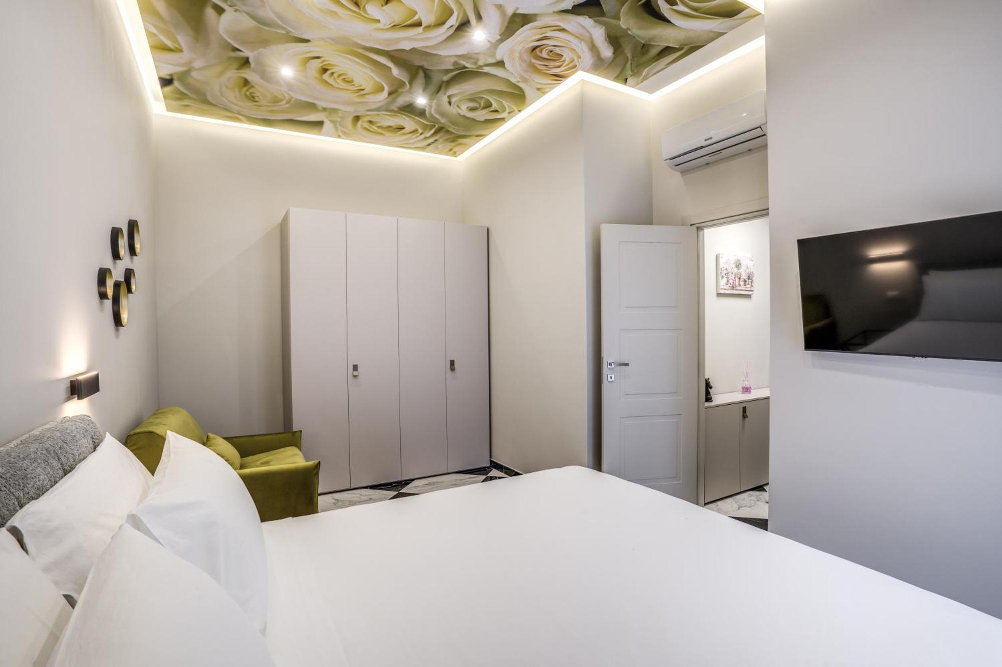Lady Rose One Apartment Naples Luaran gambar