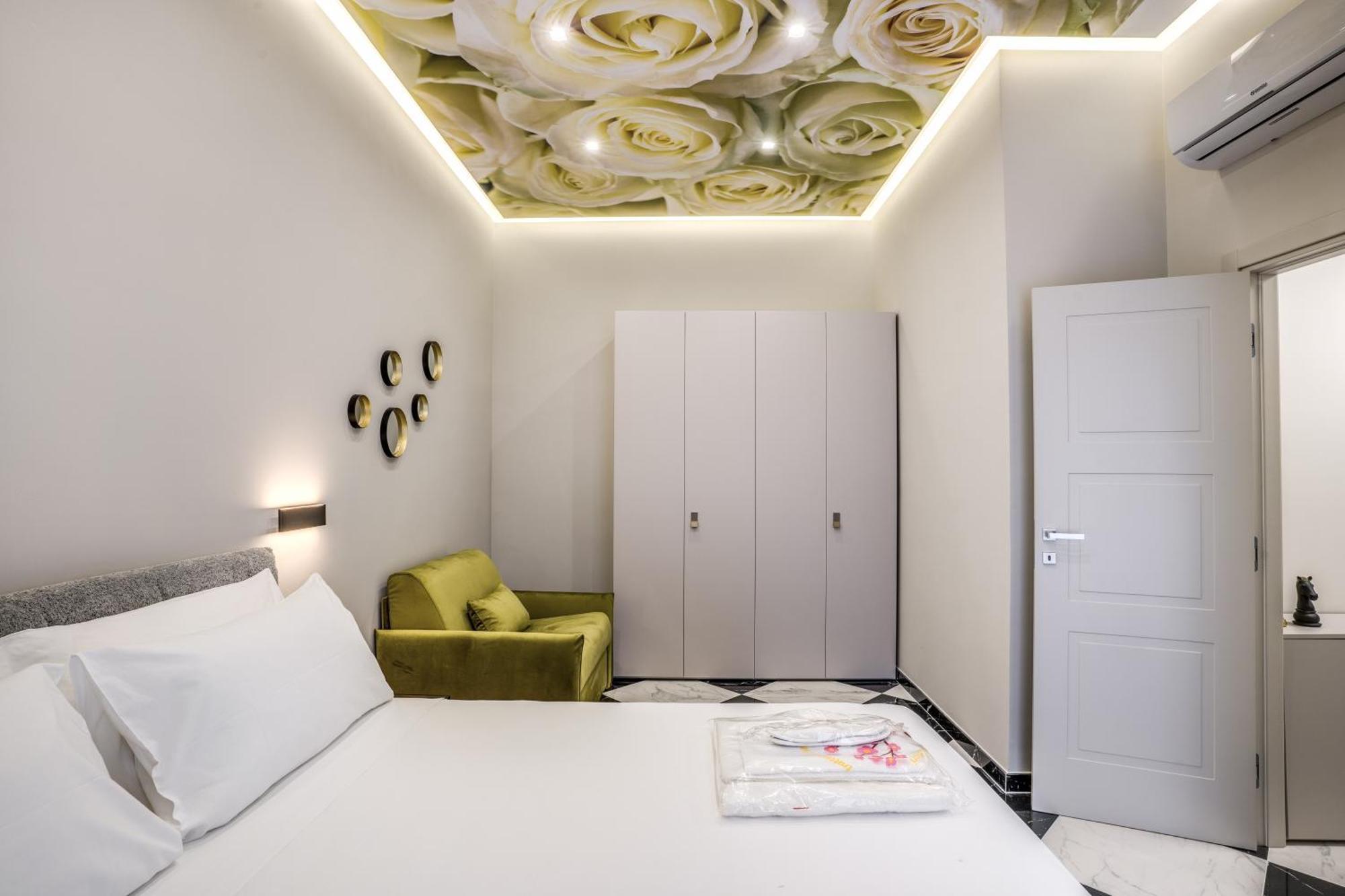 Lady Rose One Apartment Naples Luaran gambar